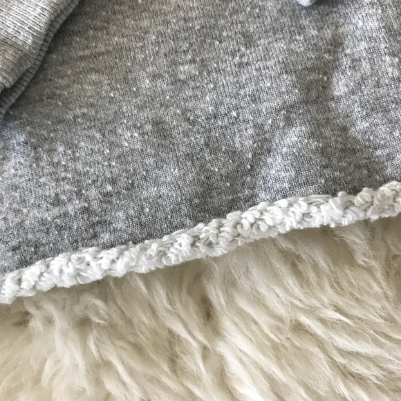 SPIRITUAL GANGSTER Cropped Ballet Sweatshirt - Picture 5 of 6